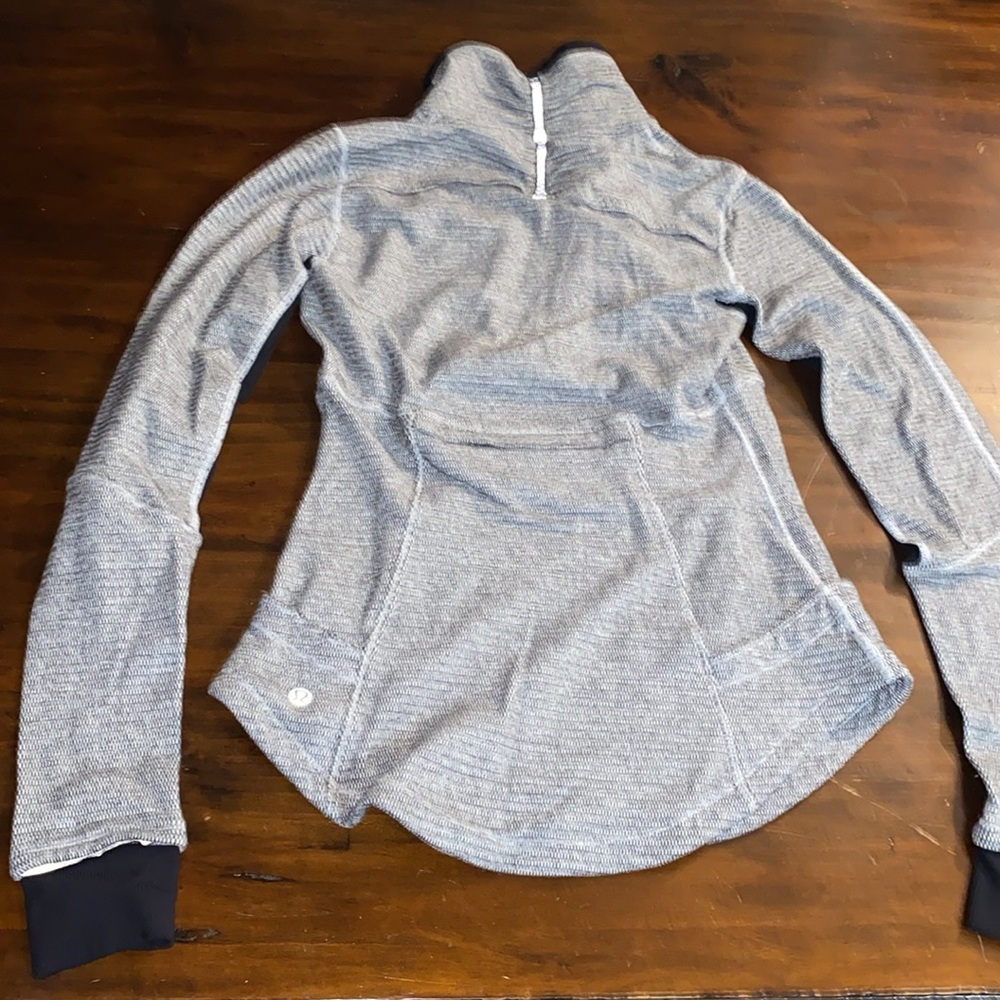 NEW LULULEMON ATHLETIC 1/2 ZIP RUNNING JACKET🌹 - Picture 14 of 16